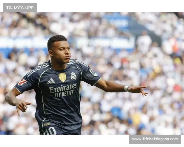 姆巴佩进球不断状态火热 仍难超越哈兰德凯恩三大巨星争锋状态解析 姆巴佩进球不断状态火热 仍难超越哈兰德凯恩三大巨星争锋状态解析